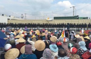 Cuộc biểu tình chống Formosa của người dân Kỳ Anh Hà Tĩnh vào sáng Chủ Nhật 2 tháng 10 năm 2016 quy tụ hơn 10 ngàn người.