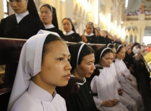catholic-nuns-in-vietnam