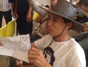 Mr. Hoang Duc Binh, member of Viet Labor, still in detention in HCMC